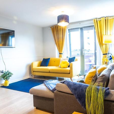 Newly Furnished Appartment Near Train Station Wolverhampton Zewnętrze zdjęcie