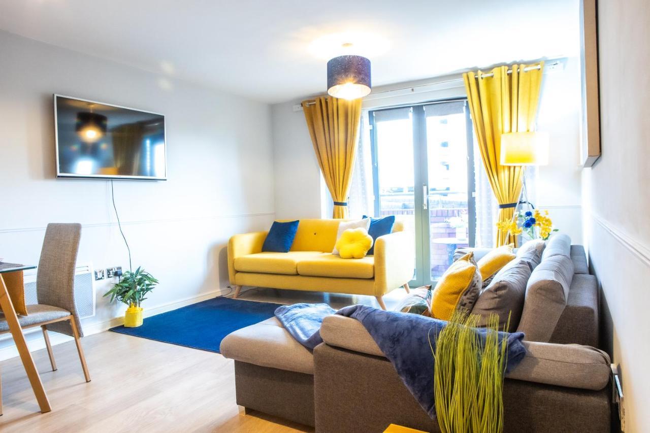Newly Furnished Appartment Near Train Station Wolverhampton Zewnętrze zdjęcie